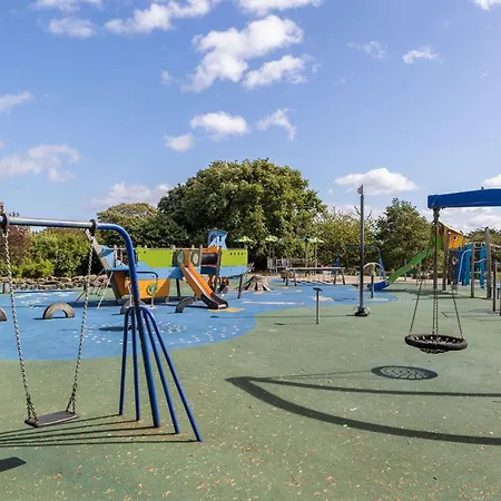 Mariners Hall - Elegant Close To Town Centre * Whitby