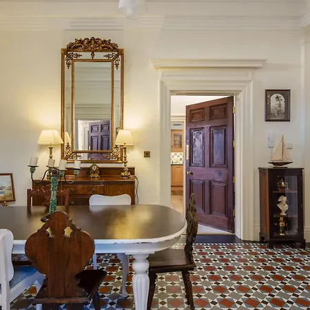 度假居 Mariners Hall - Elegant Close To Town Centre