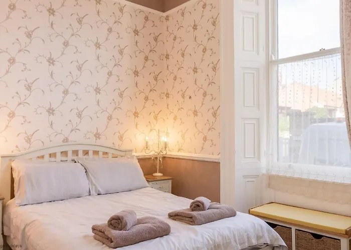 Mariners Hall - Elegant Close To Town Centre Casa de Férias Whitby