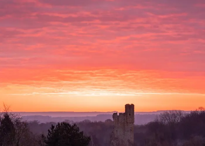 Mariners Hall - Elegant Close To Town Centre Casa de Férias